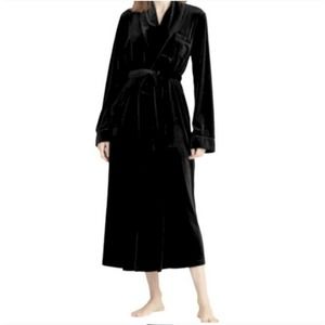 Lauren Ralph Lauren LRL Black “Velvet” Bathrobe Robe